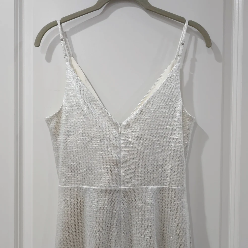 ELIZA J Ivory Shimmer Draped Maxi Dress with Ruffle Slit – Glam Occasion 6P - Picture 8 of 14